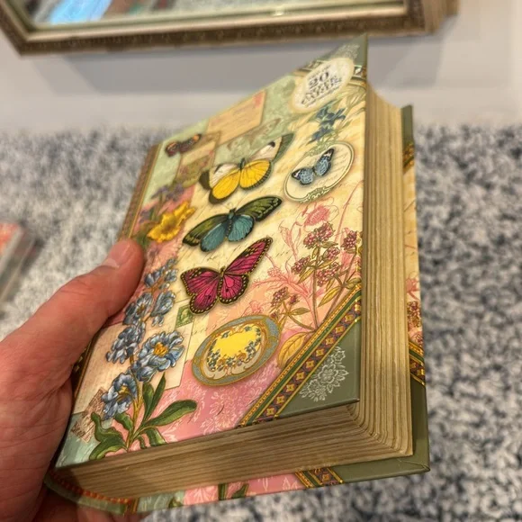 Stationary Set (new & sealed) and Note Card set (with 13 cards & envelopes) - Picture 12 of 14